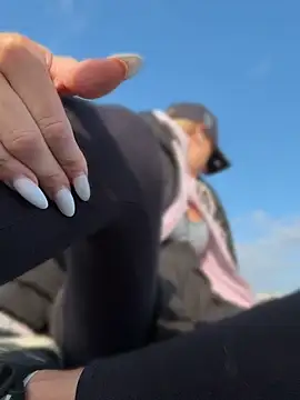 Betsy online show from April 13, 2:55 pm