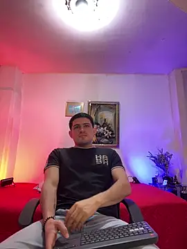 williamsmiiths16 online show from March 18, 11:35 am