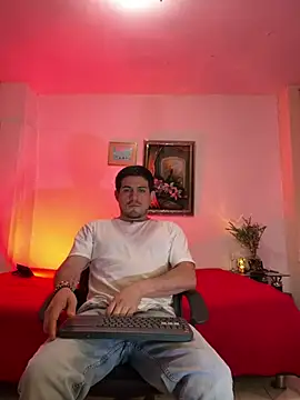 williamsmiiths16 online show from April 7, 11:21 am