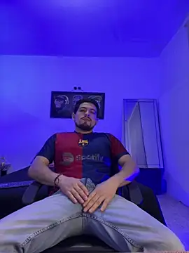 williamsmiiths16 online show from May 31, 12:01 pm