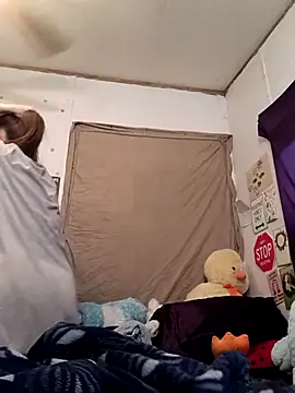 snowbird1117 online show from January 15, 12:37 am