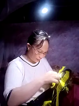 ava-dellght online show from March 28, 12:10 am