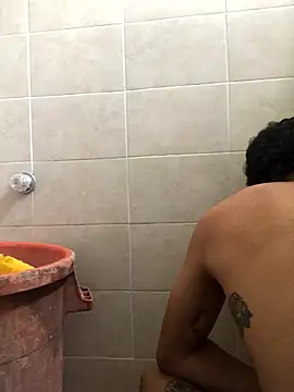 Snapshot of modeloxtz chatting on January 12, 2:22 pm modeloxtz online show from January 12, 2:22 pm