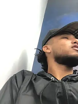 Snapshot of modeloxtz chatting on February 20, 9:59 pm modeloxtz online show from February 20, 9:59 pm