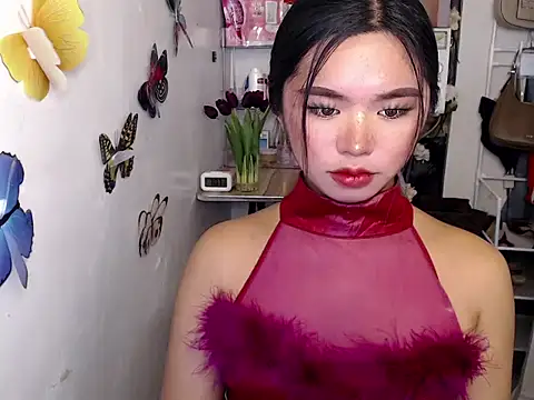 Snapshot of voganmarie chatting on July 2, 3:29 pm voganmarie online show from July 2, 3:29 pm