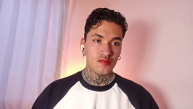 AlecBanne online show from January 12, 10:26 pm