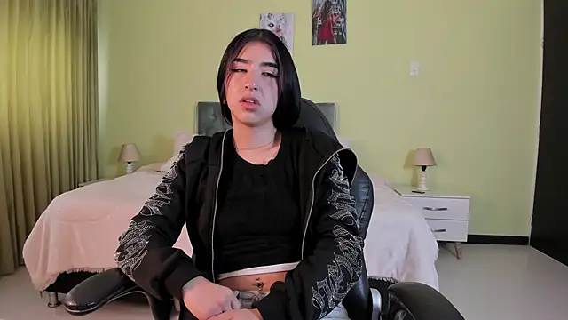 Celeste Rous   online show from April 10, 12:32 pm