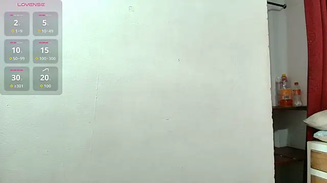 Elizabetth Roman online show from March 30, 8:10 pm