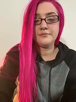 Snapshot of MaryMary_ chatting on March 8, 10:02 pm MaryMary online show from March 8, 10:02 pm