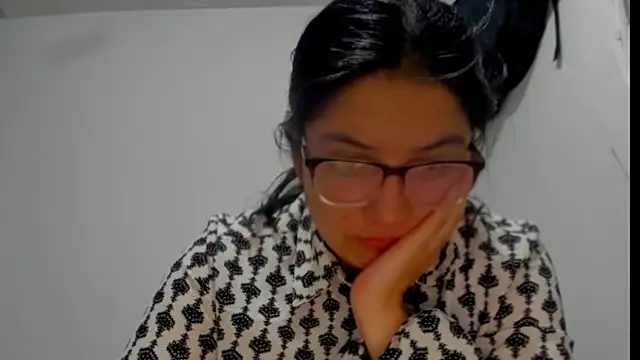 eva smit t online show from April 10, 2:39 am