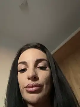 SiaRyder online show from July 23, 7:23 pm