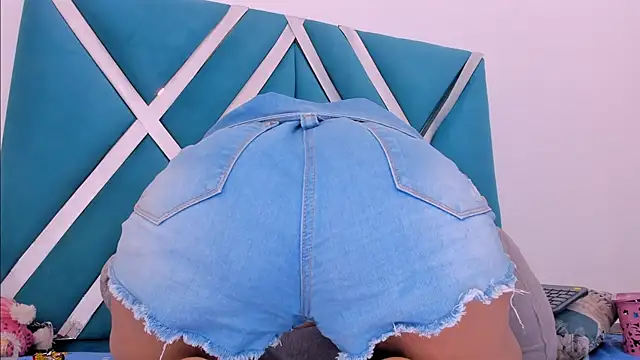 cataleyasantana online show from March 20, 3:44 am