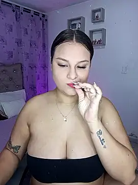 Valeriaa 21 online show from January 8, 9:06 pm