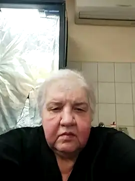 HapinessLovee online show from December 19, 7:59 am