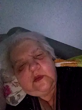 HapinessLovee online show from April 15, 8:09 pm