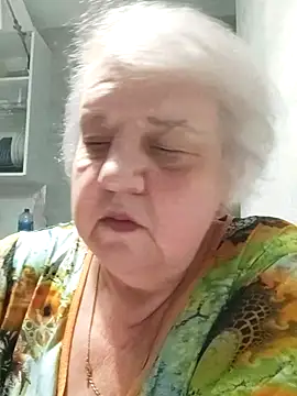 HapinessLovee online show from April 17, 8:34 pm