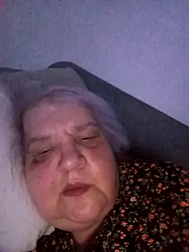 HapinessLovee online show from April 18, 7:58 pm