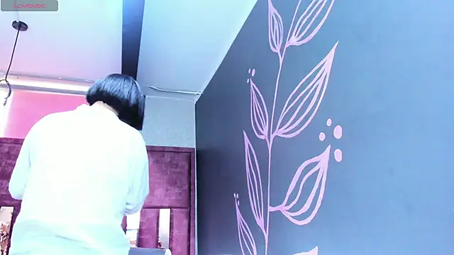 Kiara Fox   online show from February 12, 7:53 pm