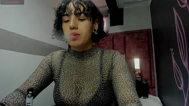 Kiara Fox   online show from April 17, 9:18 pm