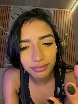 Snapshot of AlinaArgii chatting on July 15, 4:12 pm AlinaArgii online show from July 15, 4:12 pm