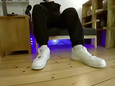 Snapshot of jonas_camboy chatting on January 15, 4:22 pm jonas camboy online show from January 15, 4:22 pm