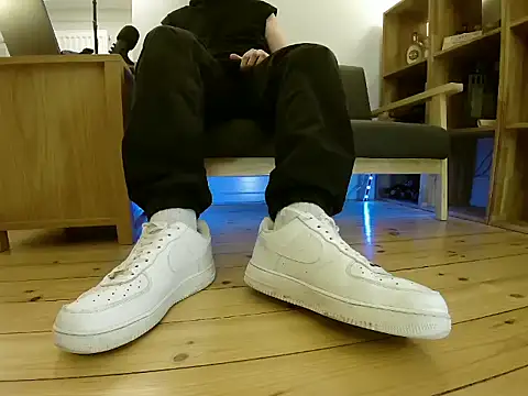 Snapshot of jonas_camboy chatting on February 7, 3:38 pm jonas camboy online show from February 7, 3:38 pm