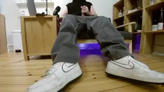 Snapshot of jonas_camboy chatting on February 22, 2:04 pm jonas camboy online show from February 22, 2:04 pm