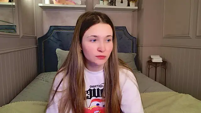 Lina Sinerz online show from February 22, 3:32 pm