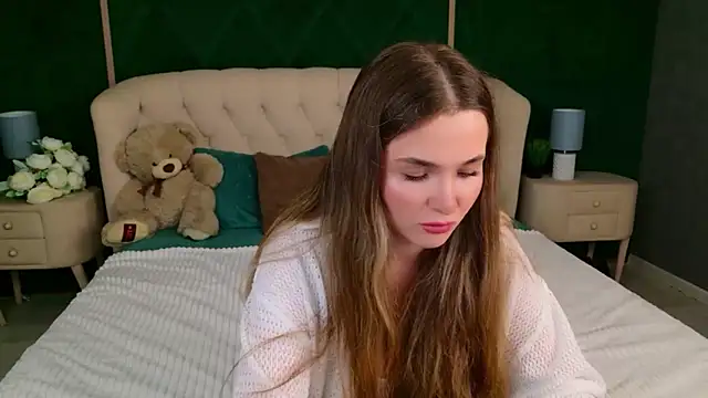 Snapshot of Lina_Sinerz chatting on April 22, 8:43 pm Lina Sinerz online show from April 22, 8:43 pm