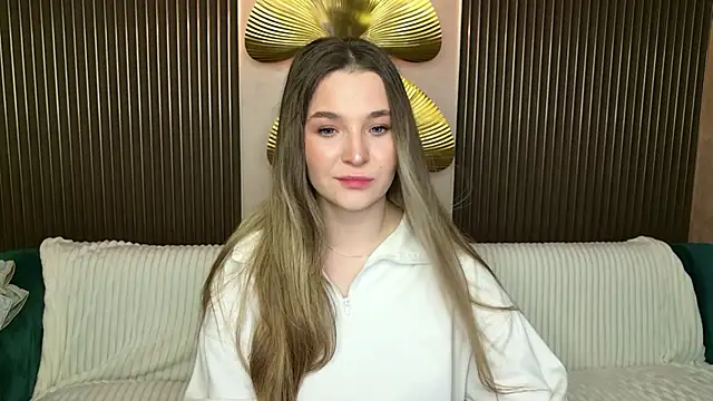 Snapshot of Lina_Sinerz chatting on May 3, 8:26 pm Lina Sinerz online show from May 3, 8:26 pm