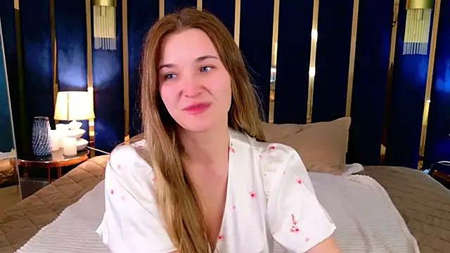 Snapshot of Lina_Sinerz chatting on June 4, 4:29 am Lina Sinerz online show from June 4, 4:29 am
