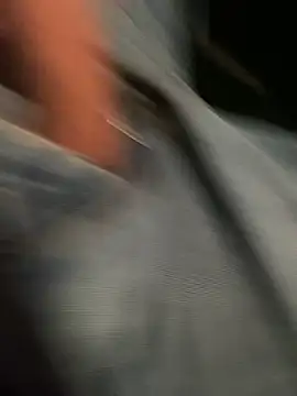 Snapshot of VIP9696 chatting on March 4, 11:22 pm VIP9696 online show from March 4, 11:22 pm