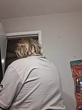 SpiderRose online show from August 3, 9:51 pm