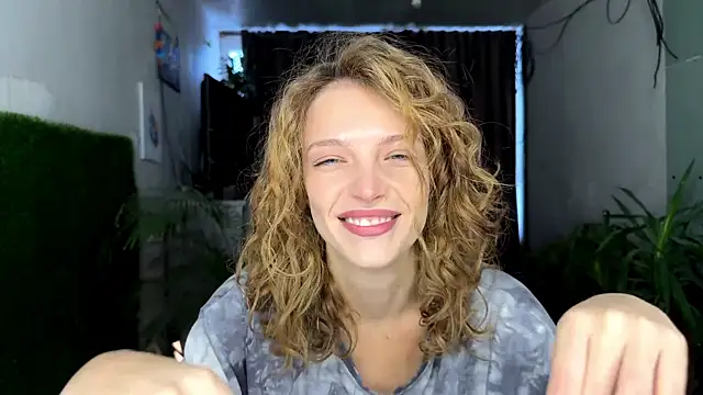 Miss Monroe online show from January 12, 9:58 am