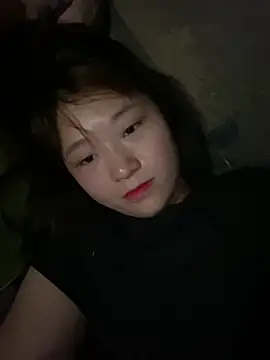 hinata-xx online show from April 16, 11:29 pm