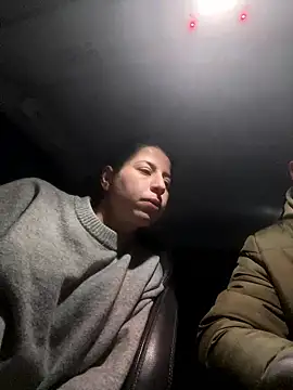 coupledeea online show from January 11, 6:02 pm