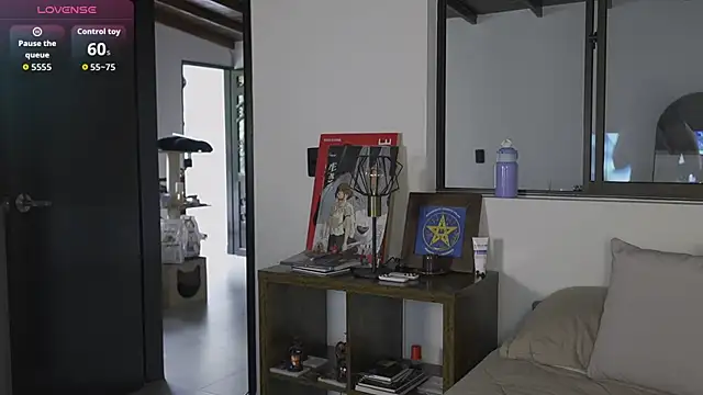 Estefania Velez online show from April 19, 9:39 pm