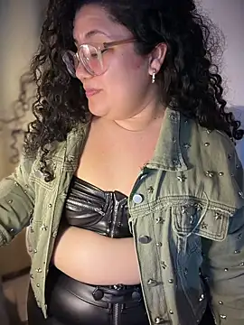 VanesssaMilf  online show from June 24, 3:05 am