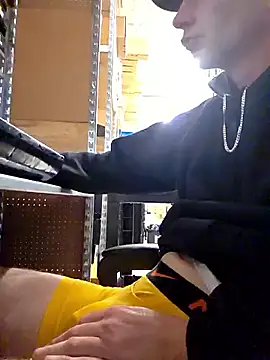 mythicbonez69 online show from January 13, 2:17 am