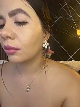 ValentinaEliot online show from February 4, 2:34 pm