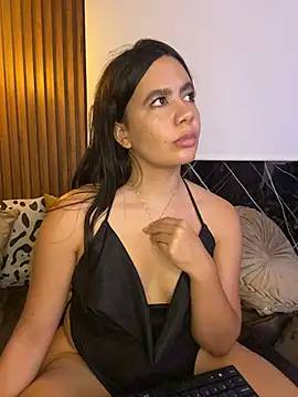 ValentinaEliot online show from February 8, 3:32 am