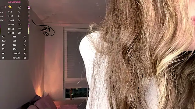 KiraBodrick online show from March 7, 4:48 pm