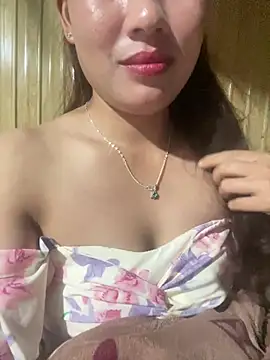 Snapshot of mayni012314 chatting on May 10, 5:07 pm mayni012314 online show from May 10, 5:07 pm