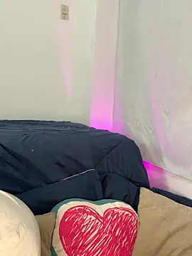 ladulcemary  online show from March 15, 7:09 pm