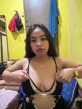 Lovely apple19 online show from April 15, 8:09 pm