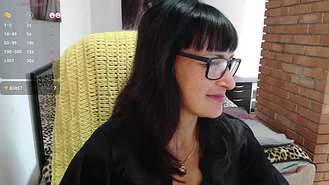 Snapshot of Eila_Morigan chatting on July 19, 7:34 am Eila Morigan online show from July 19, 7:34 am