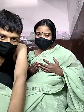 couplegk71 online show from February 12, 2:50 am
