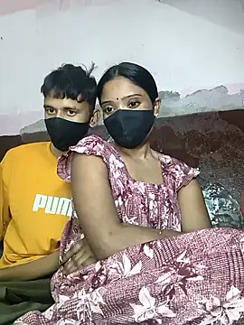couplegk71 online show from February 17, 4:57 pm