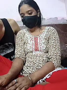 couplegk71 online show from February 19, 3:41 pm