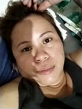 Melania05 online show from April 4, 2:03 pm